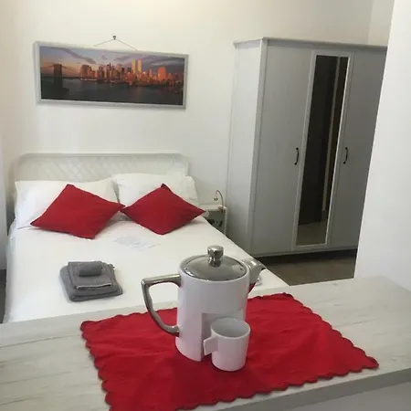 Casetta Bianca Di Mimmi Rom