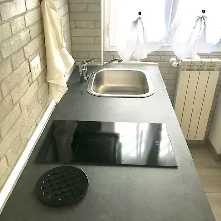 Casetta Bianca Di Mimmi Rom